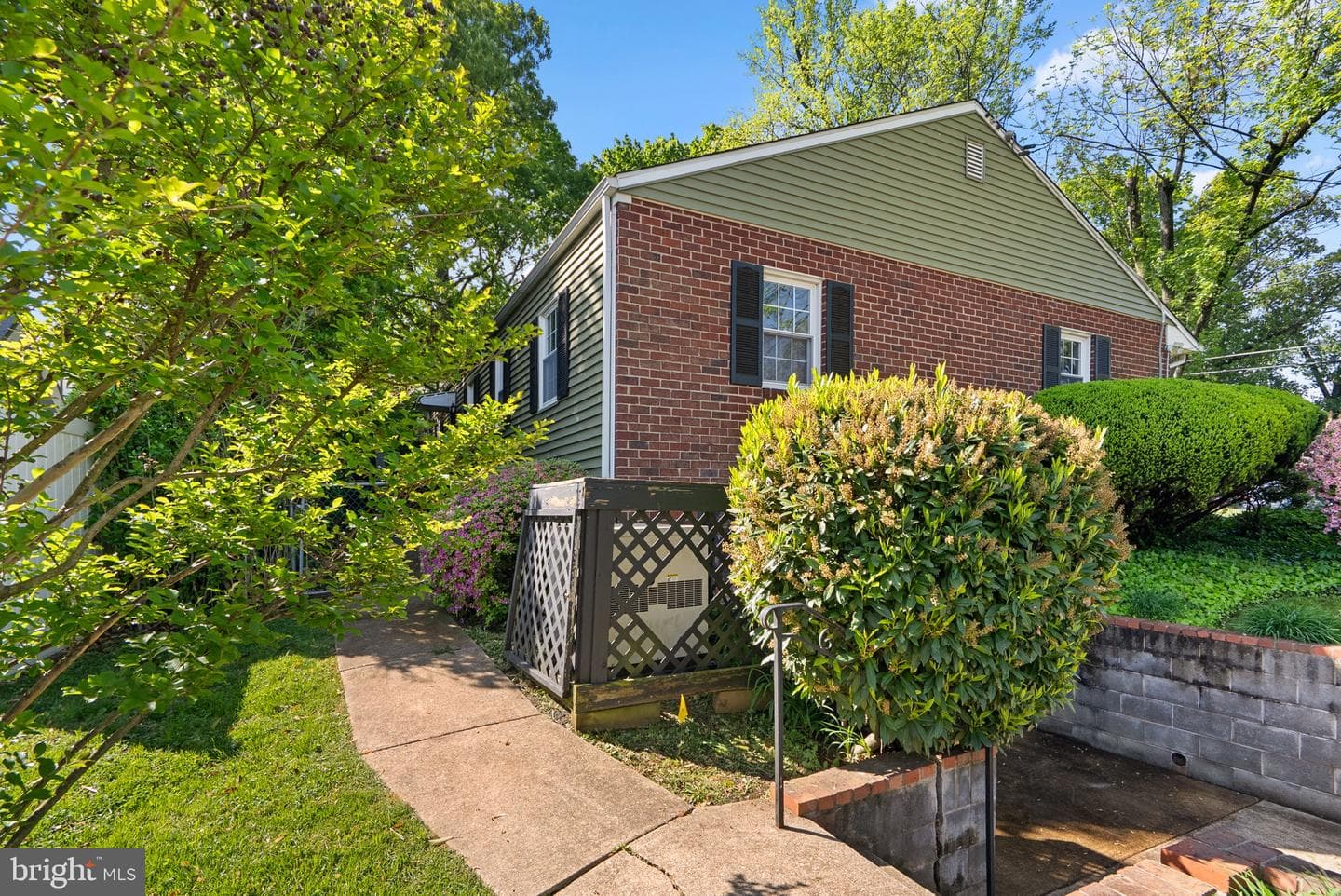 9807 Merwood Lane photo 38