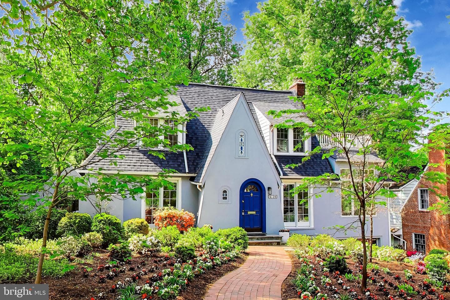 4118 Woodbine Street photo 2