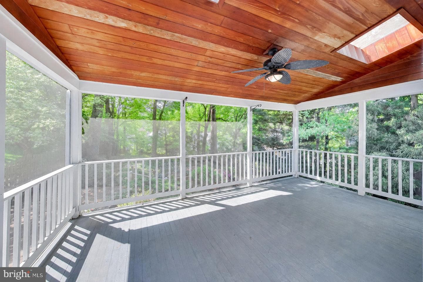 4118 Woodbine Street photo 53
