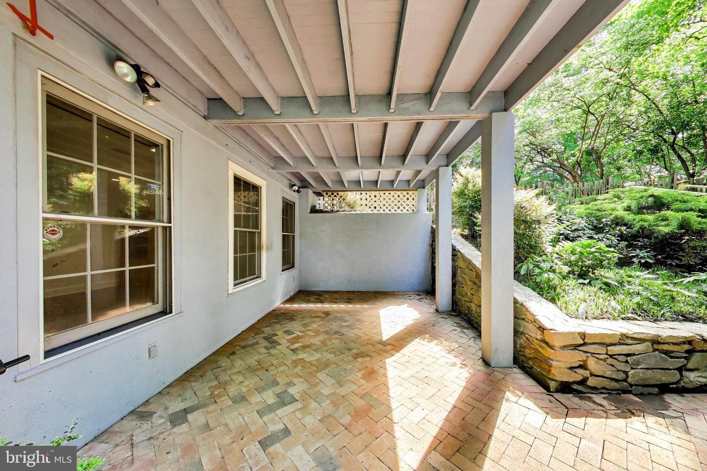 4118 Woodbine Street photo 55