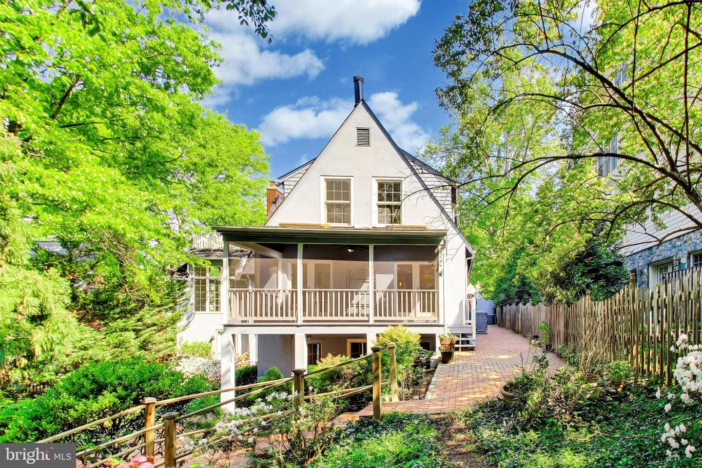 4118 Woodbine Street photo 57
