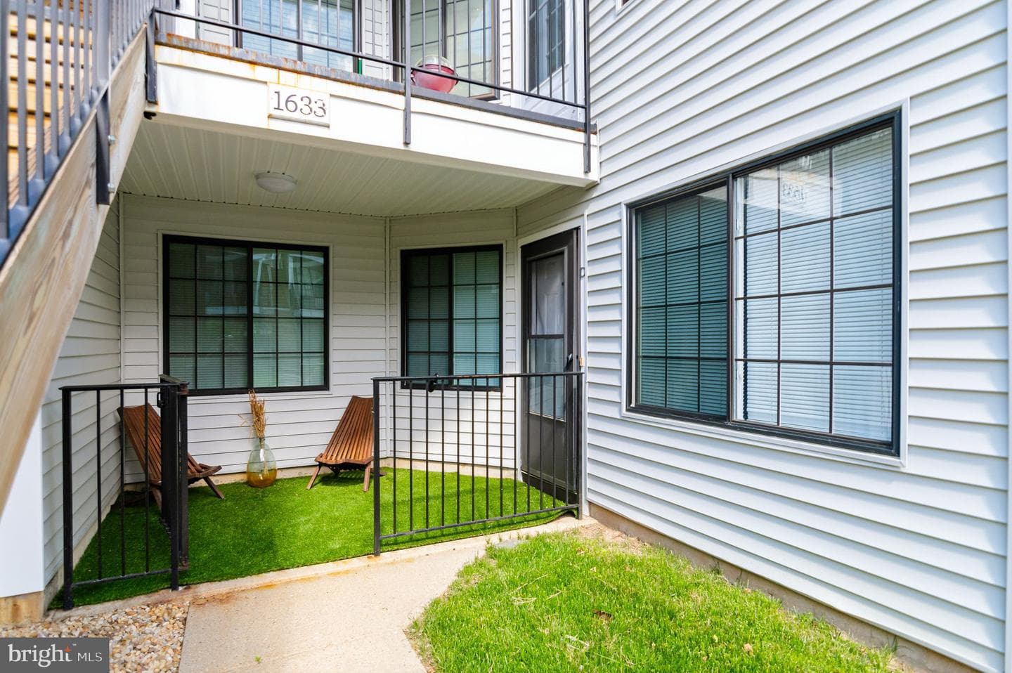 1633 Carriage House Terrace #d photo 5