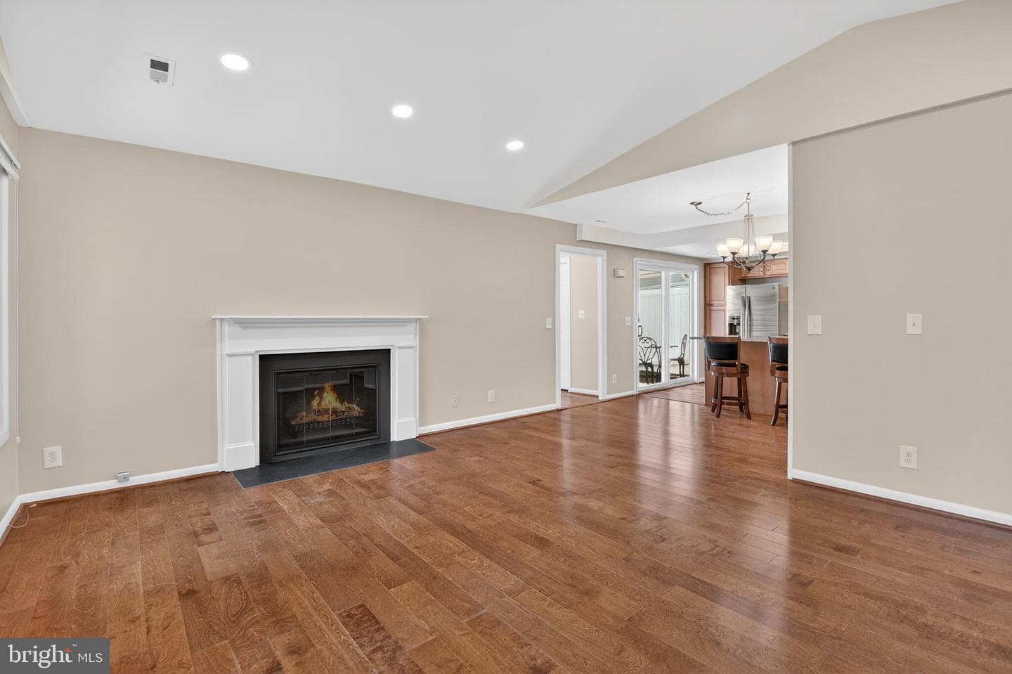 14602 Deerhurst Terrace #209-B photo 4
