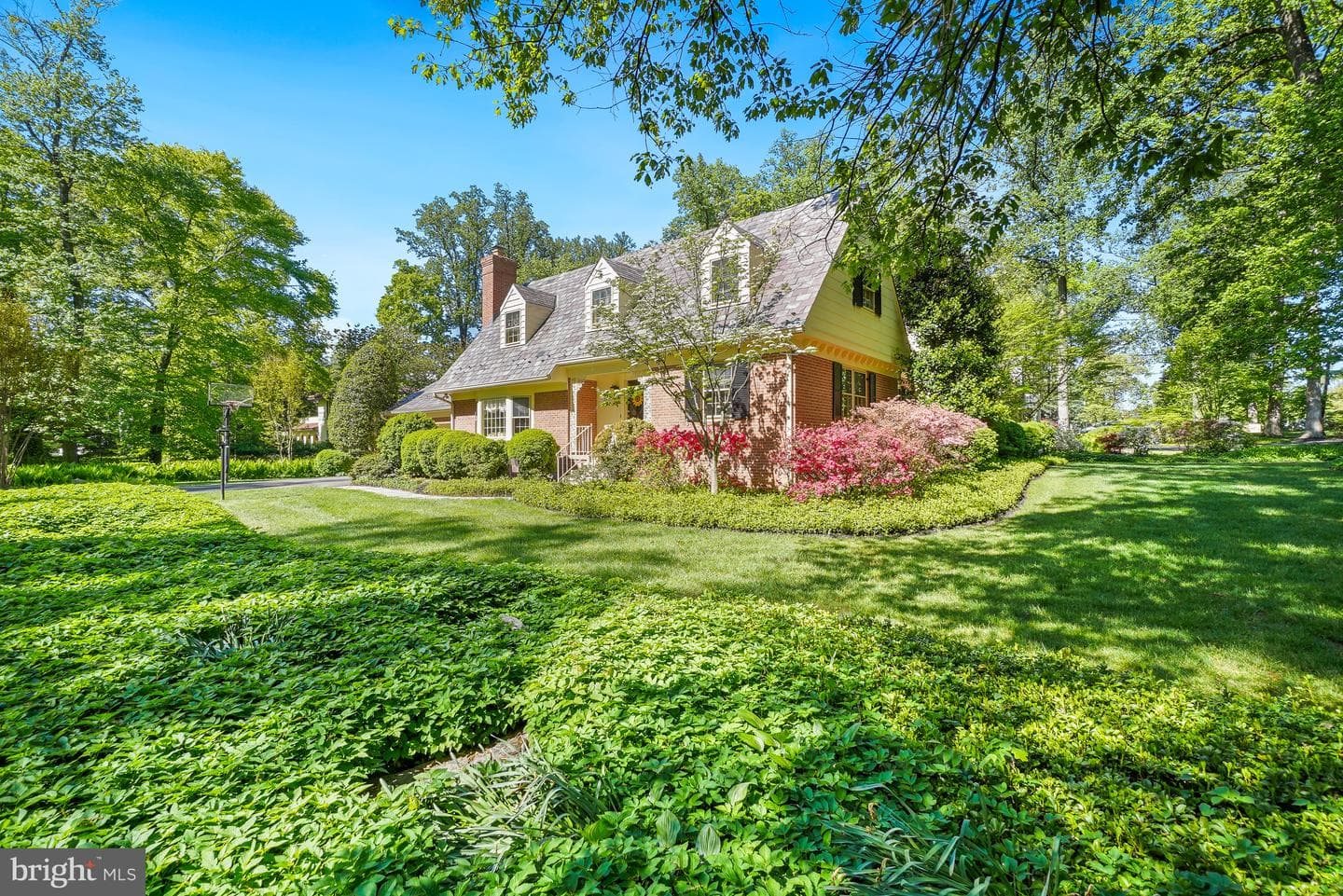 4000 Beverly Road photo 3
