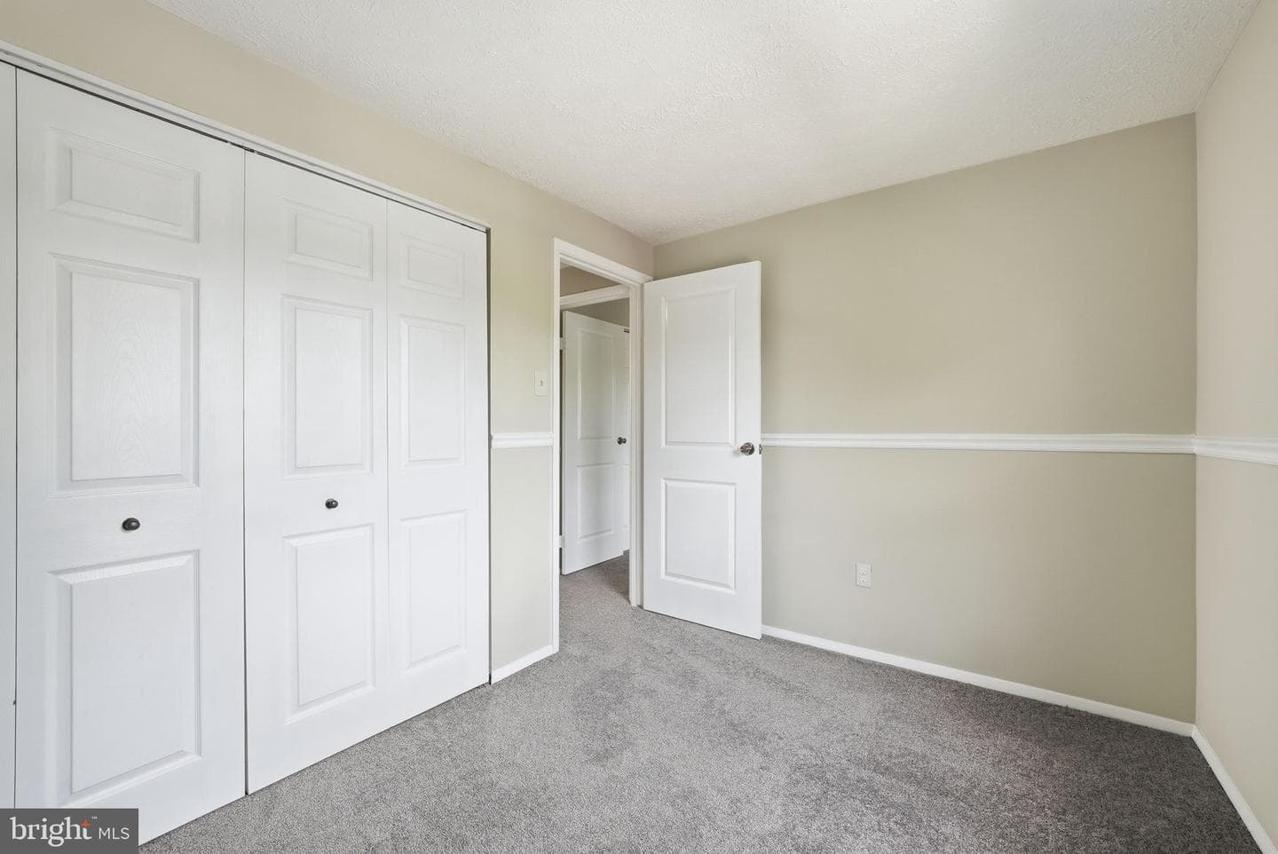 7619 Nutwood Court photo 20