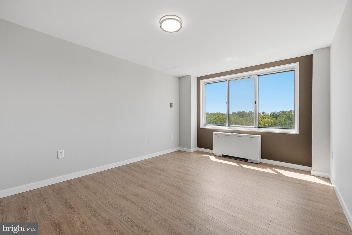 10201 Grosvenor Place #1626 photo 10