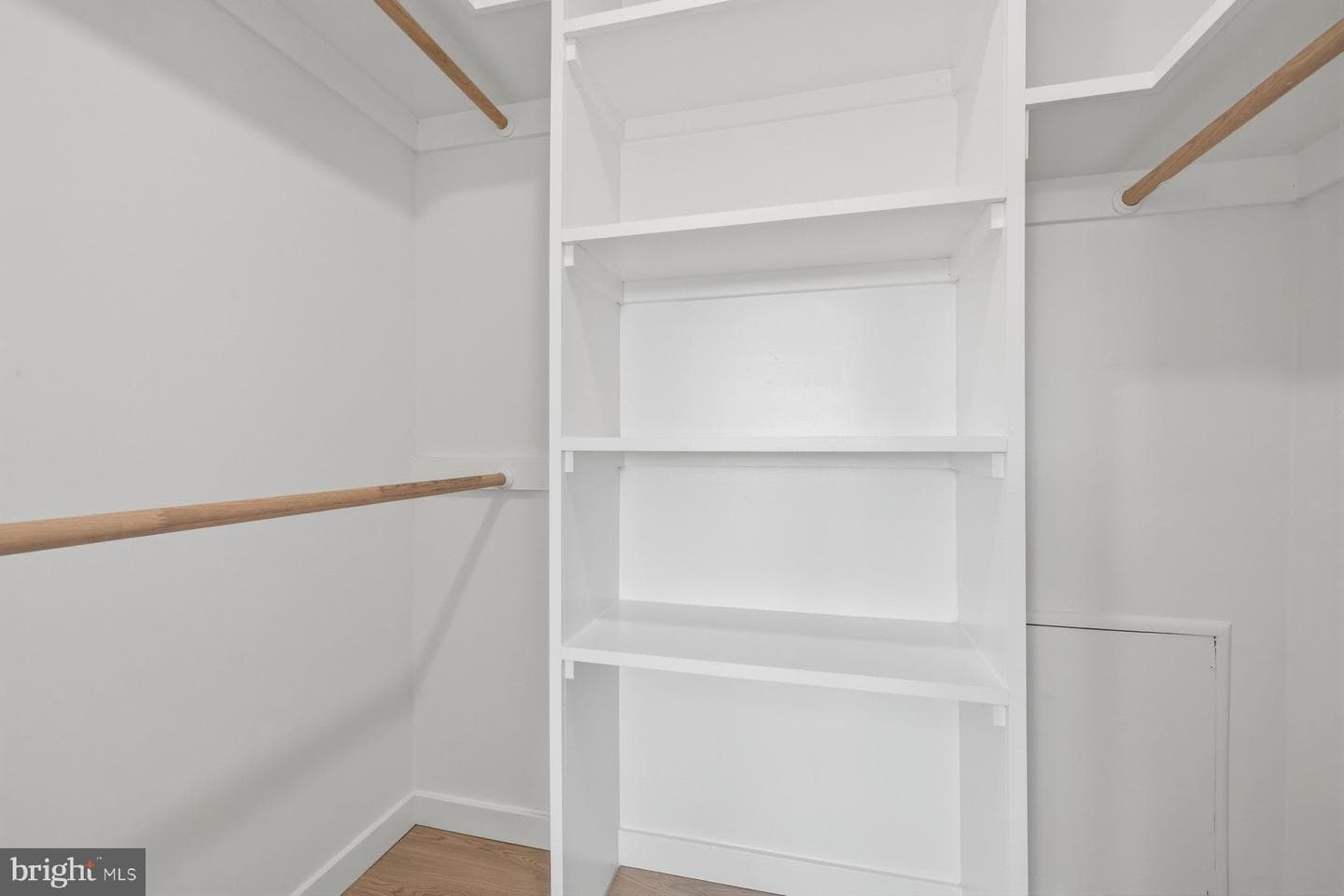 10201 Grosvenor Place #1626 photo 12