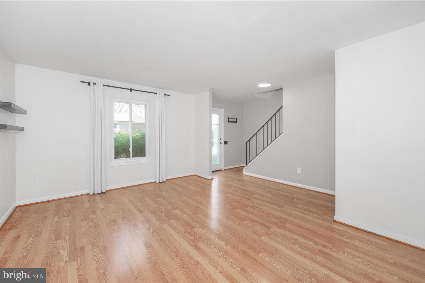 19378 Keymar Way photo 5
