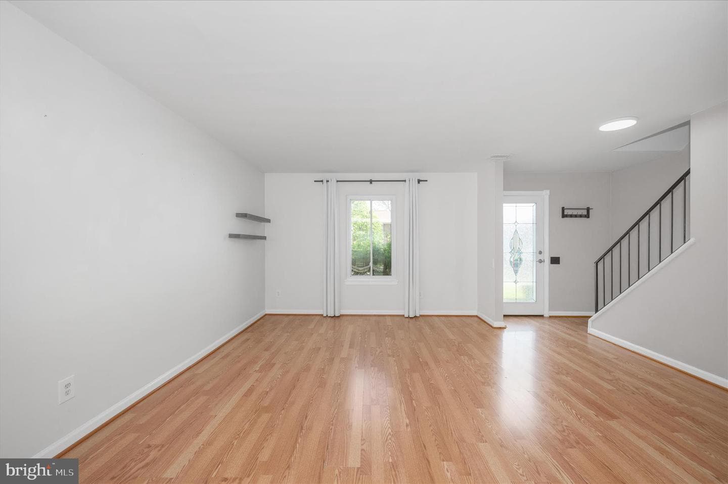 19378 Keymar Way photo 6