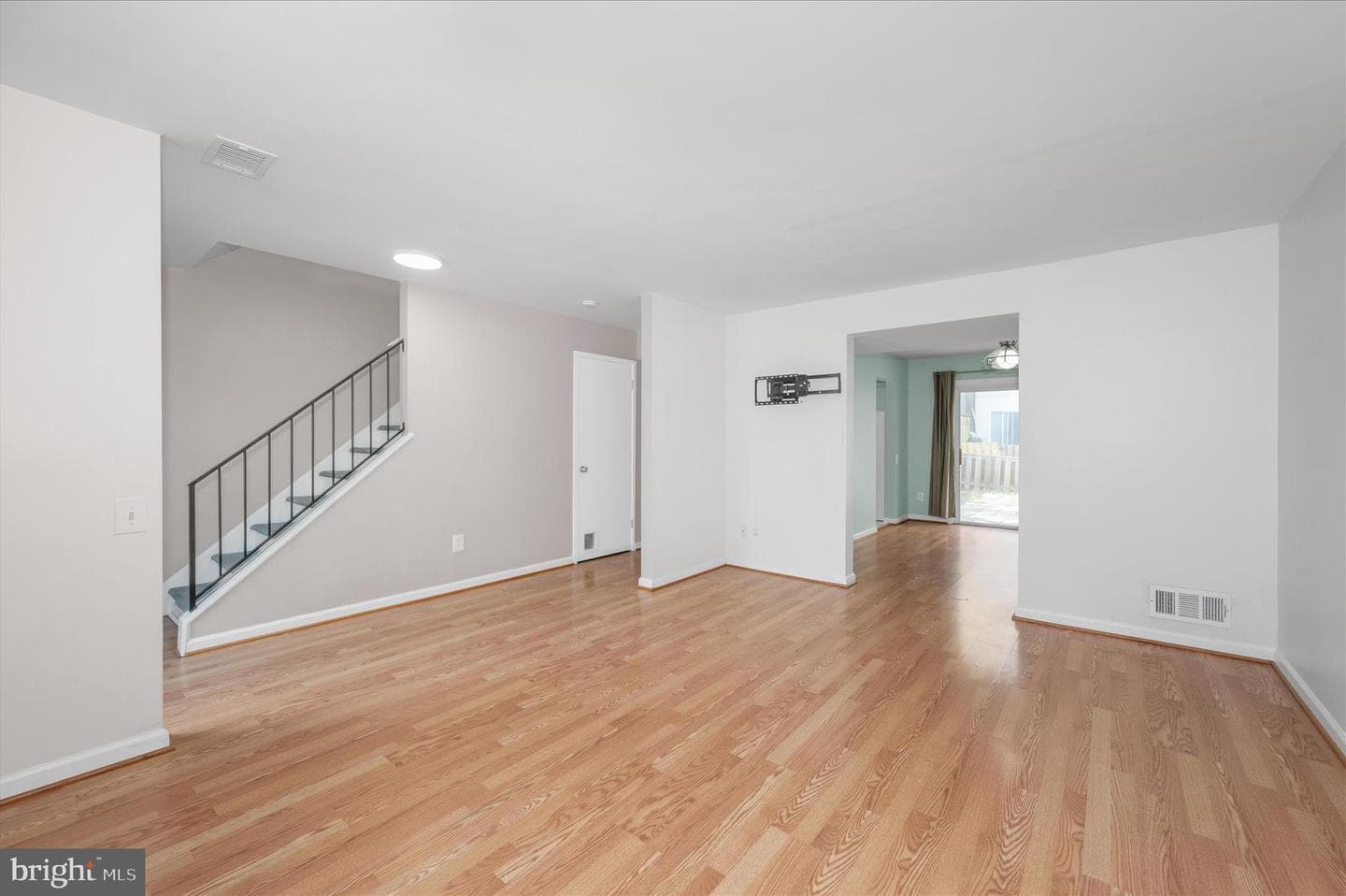 19378 Keymar Way photo 9