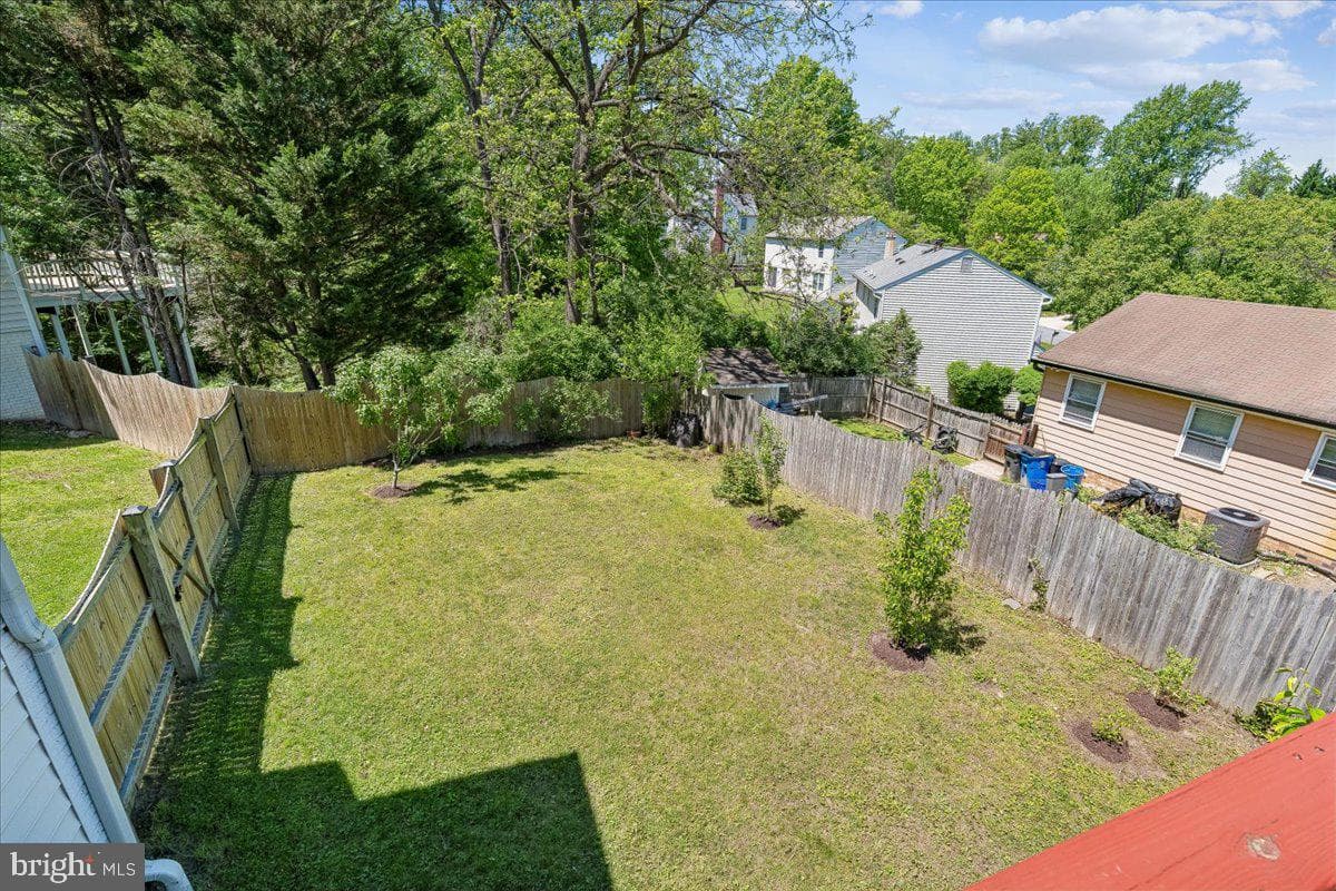 2105 Walking Crest Court photo 23