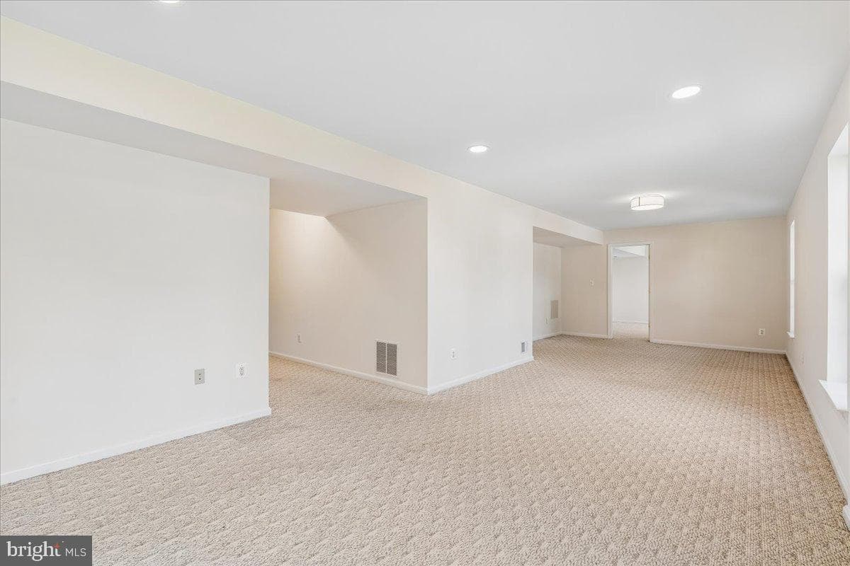 2105 Walking Crest Court photo 48