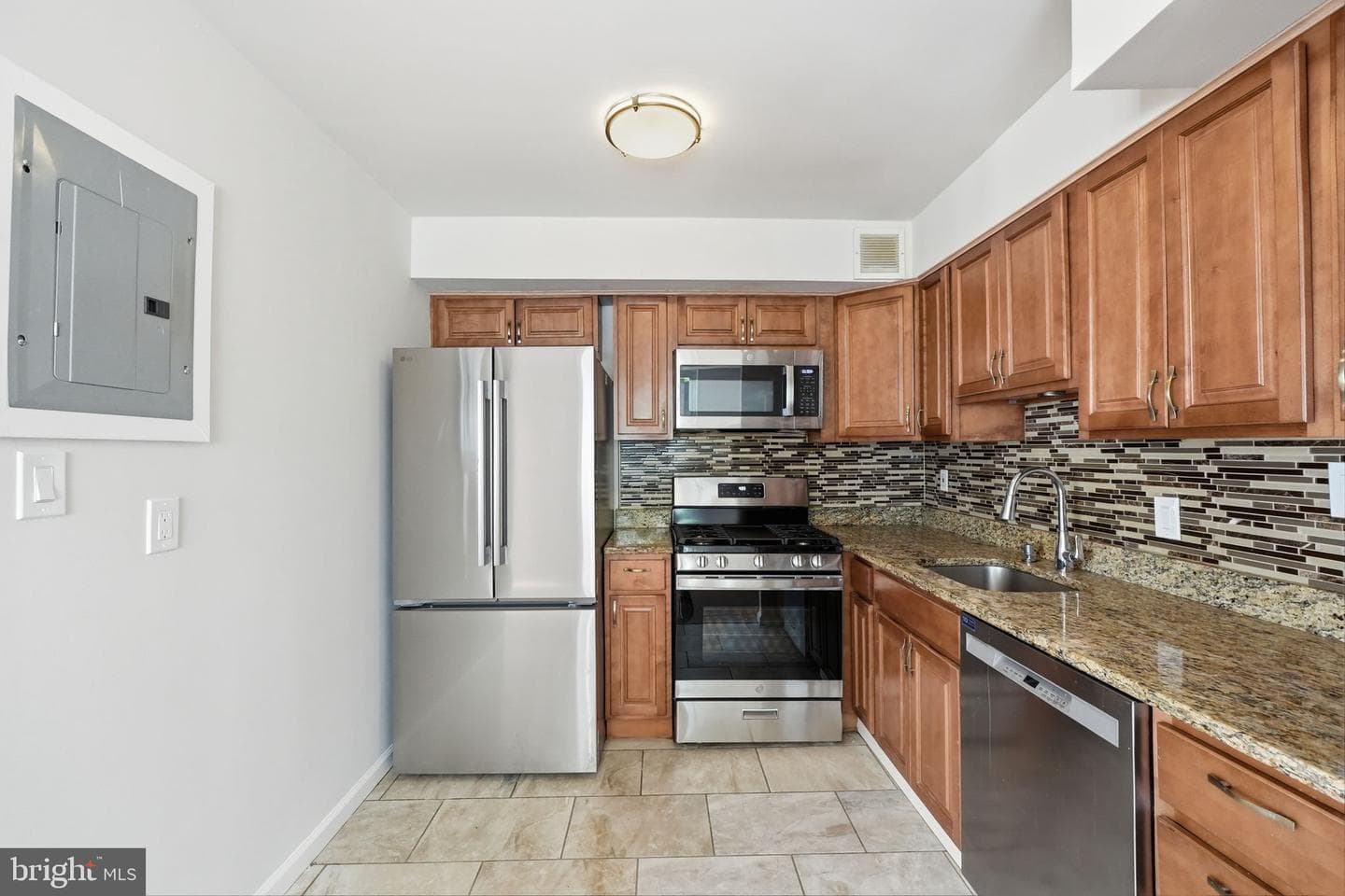 95 E Wayne Avenue #101 photo 6