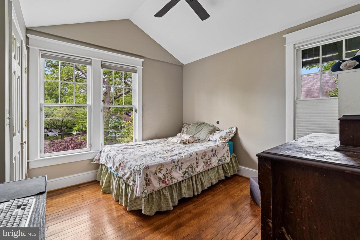 254 Park Avenue photo 32