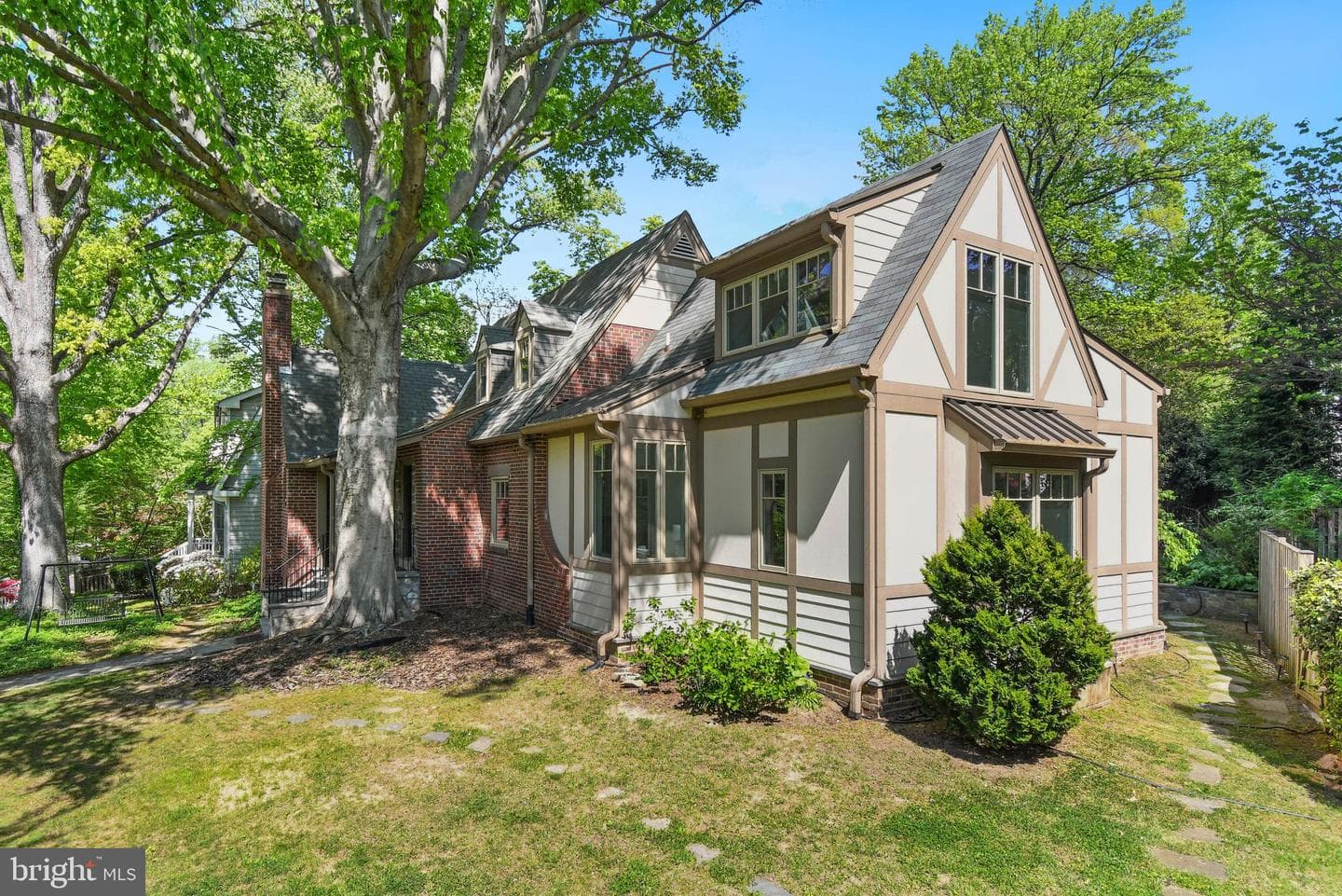 7605 Maple Avenue, Chevy Chase