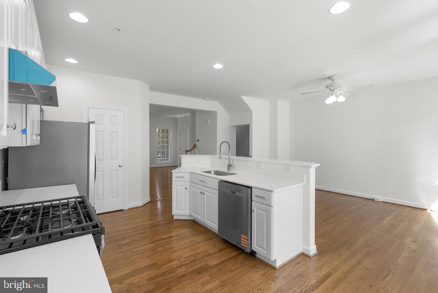 10 Rockingham Court photo 12