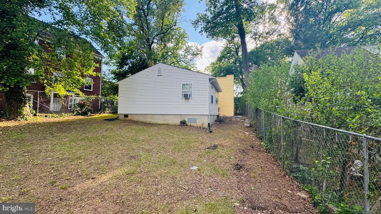 8403 Flower Avenue photo 19