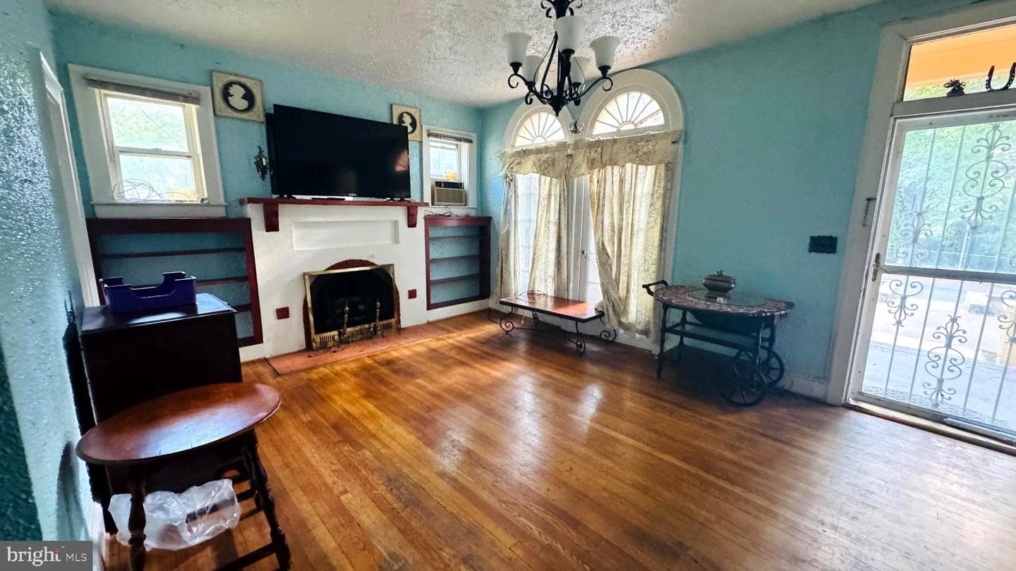 8403 Flower Avenue photo 4