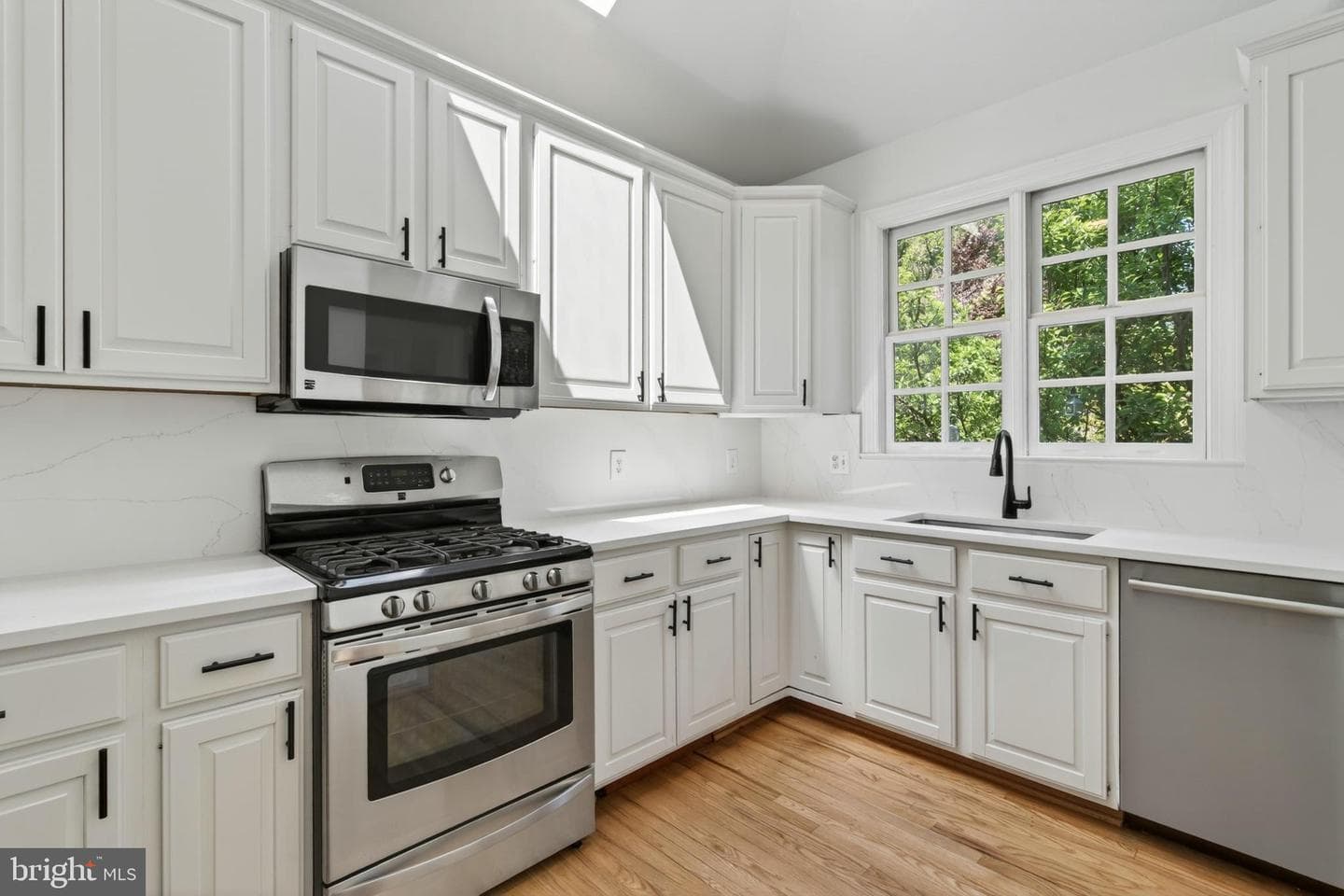 1102 Edgevale Road photo 31