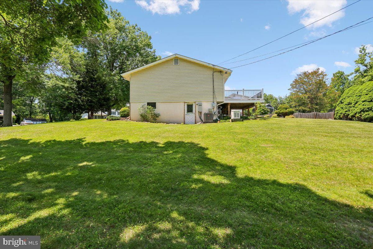 5401 Amberwood Lane photo 100