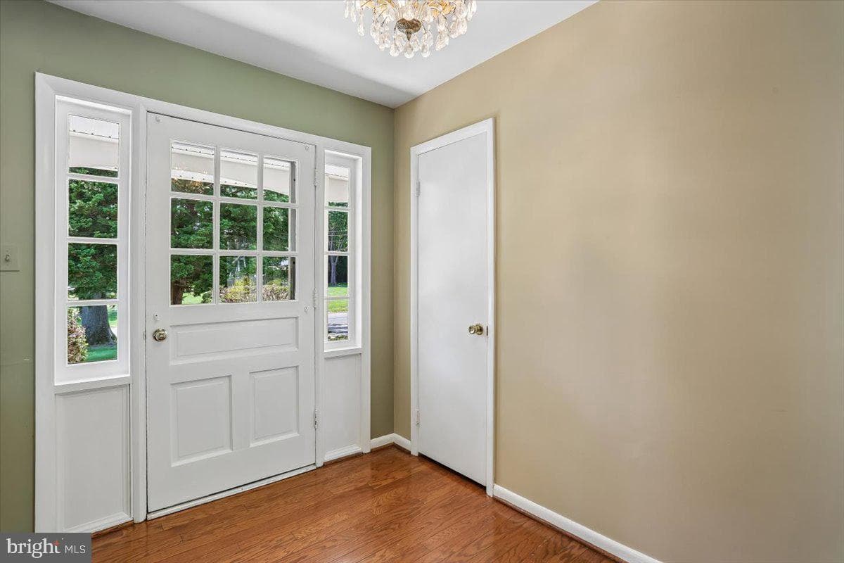 5401 Amberwood Lane photo 12