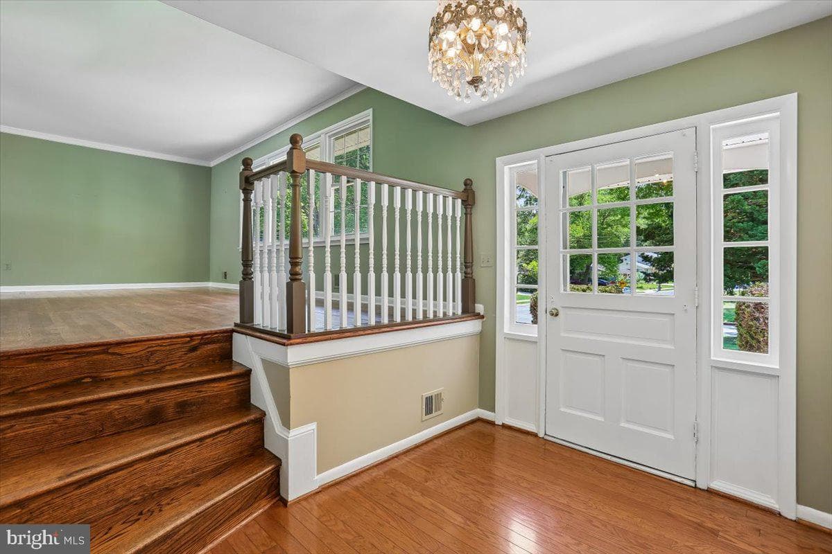 5401 Amberwood Lane photo 13