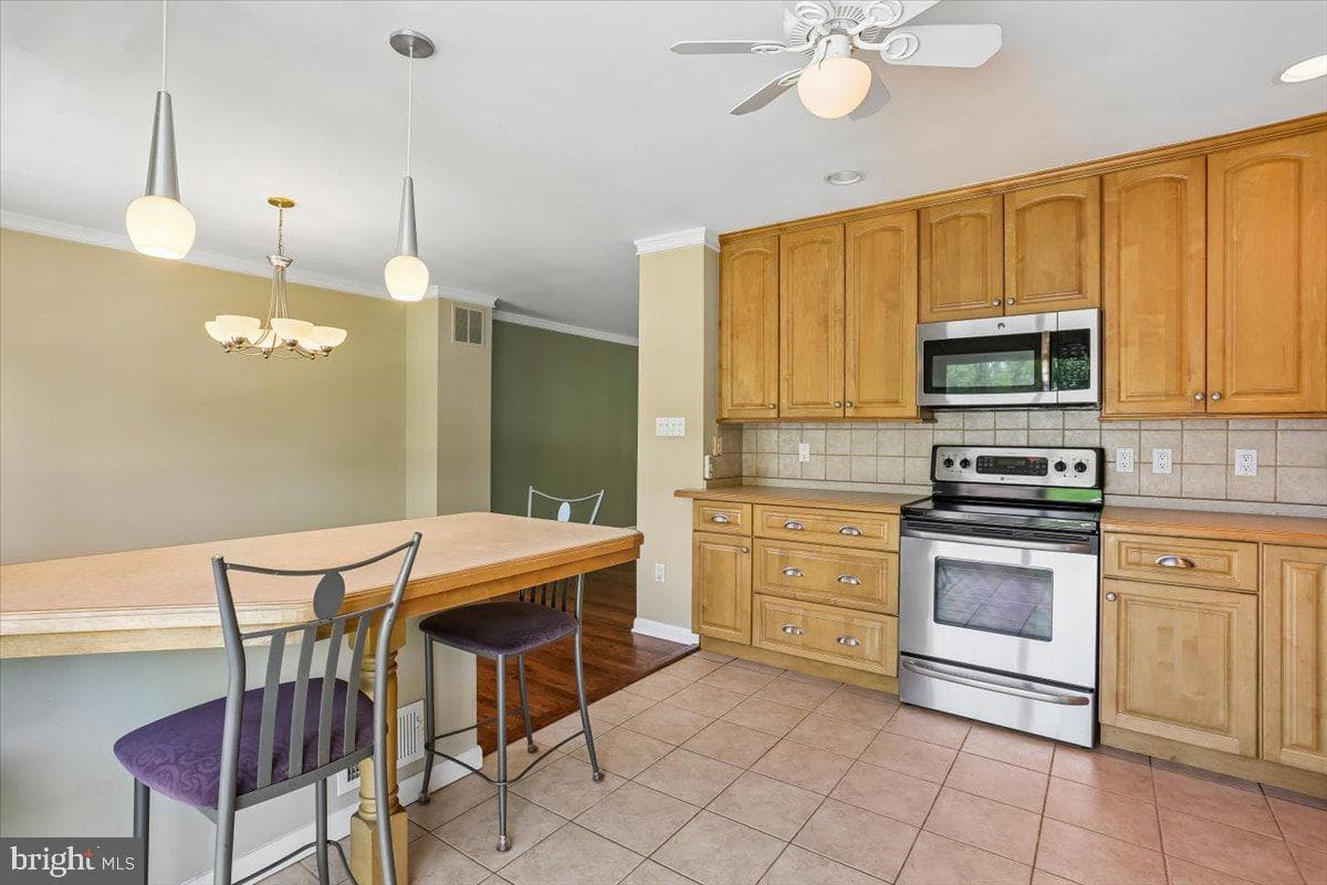 5401 Amberwood Lane photo 30