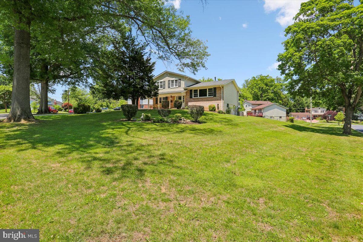 5401 Amberwood Lane photo 88