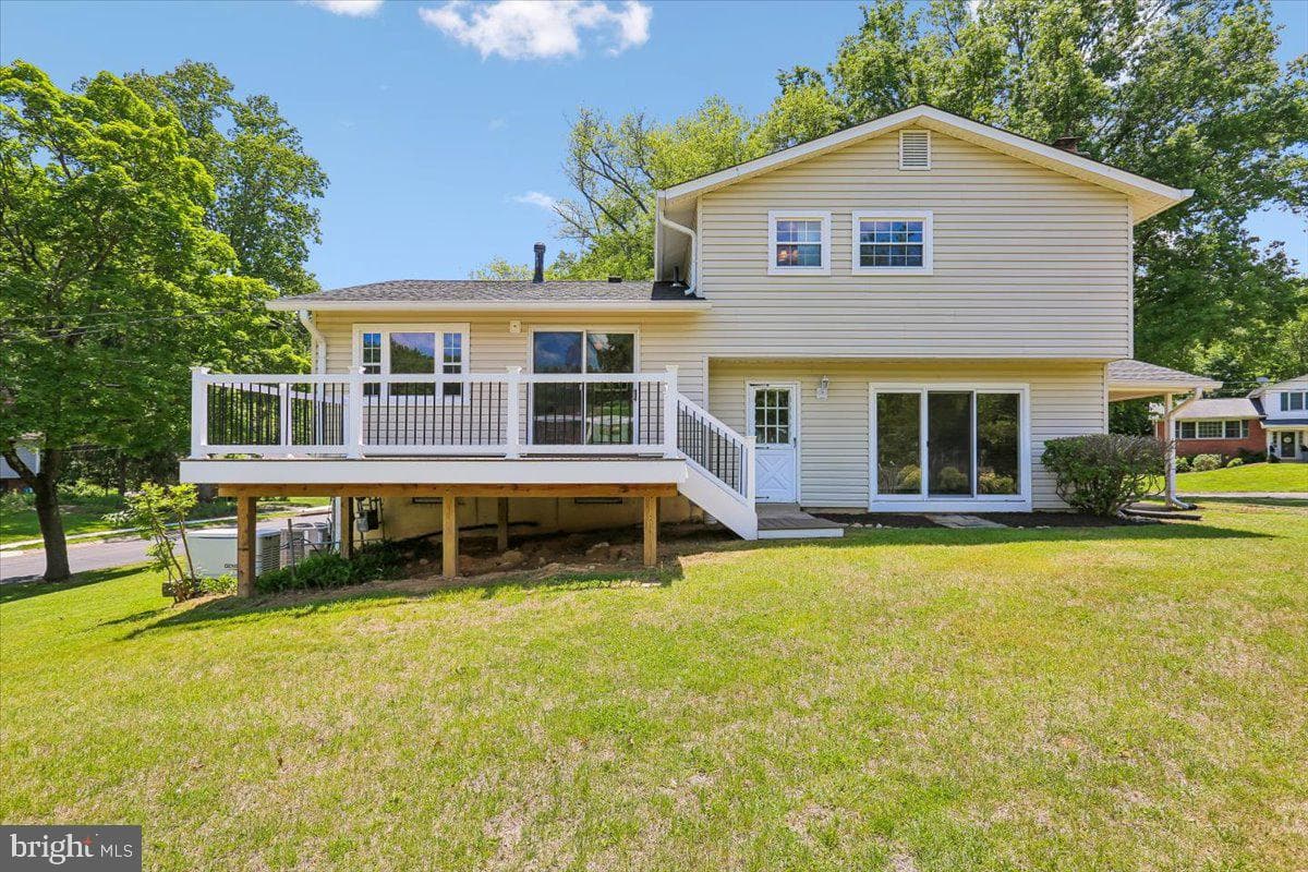 5401 Amberwood Lane photo 92