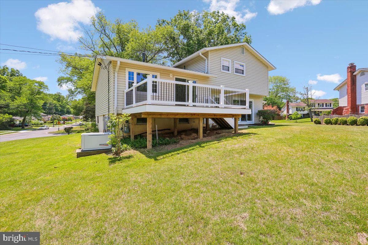 5401 Amberwood Lane photo 94