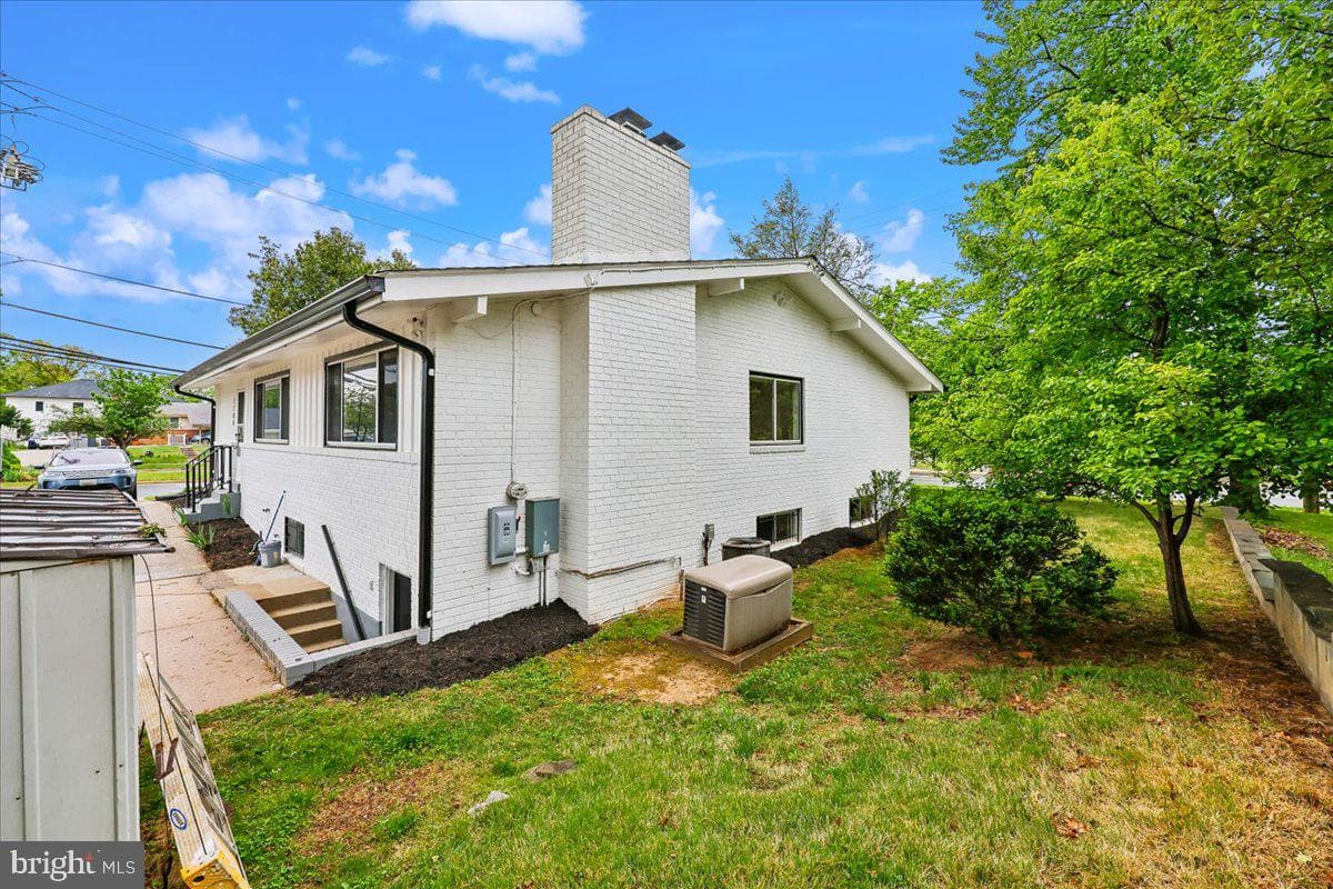 1105 Lamberton Drive photo 53