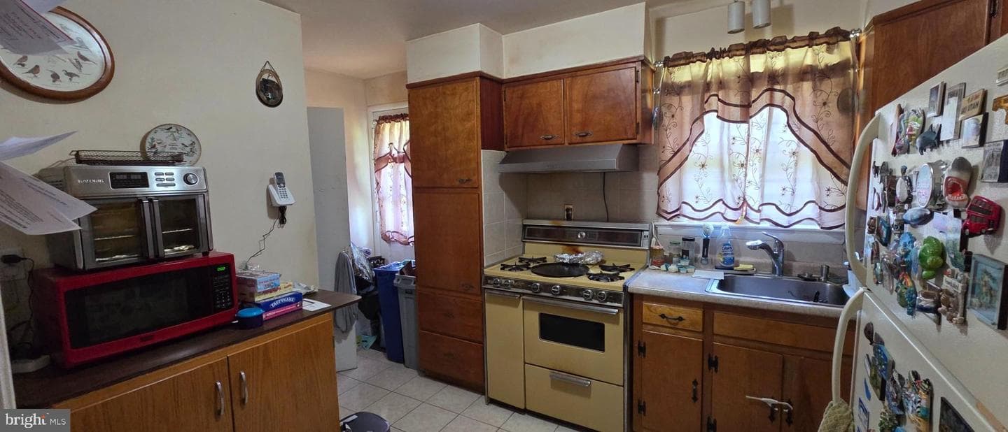 10027 Kensington Parkway photo 7
