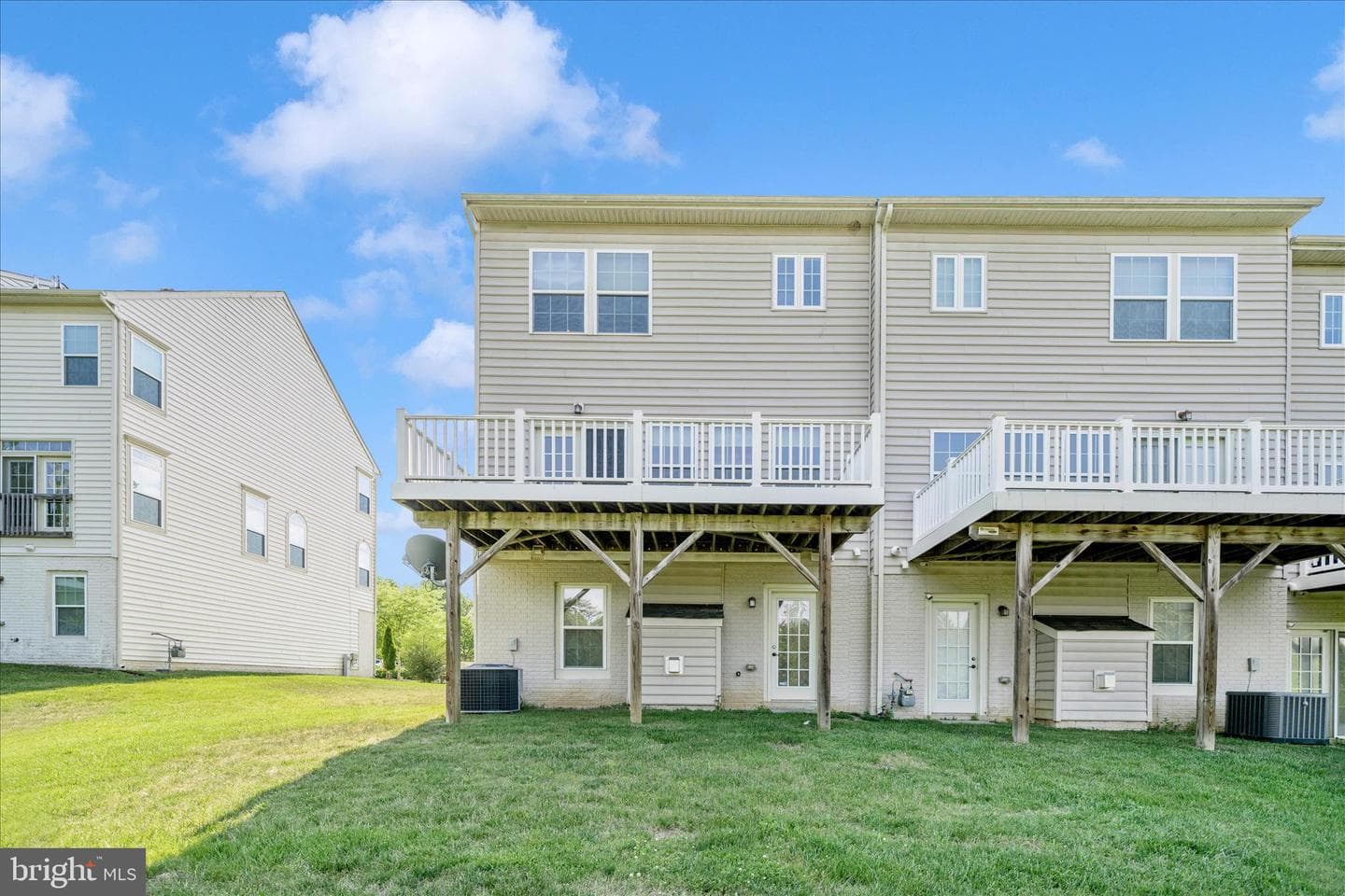 3827 Cullingworth Road photo 56