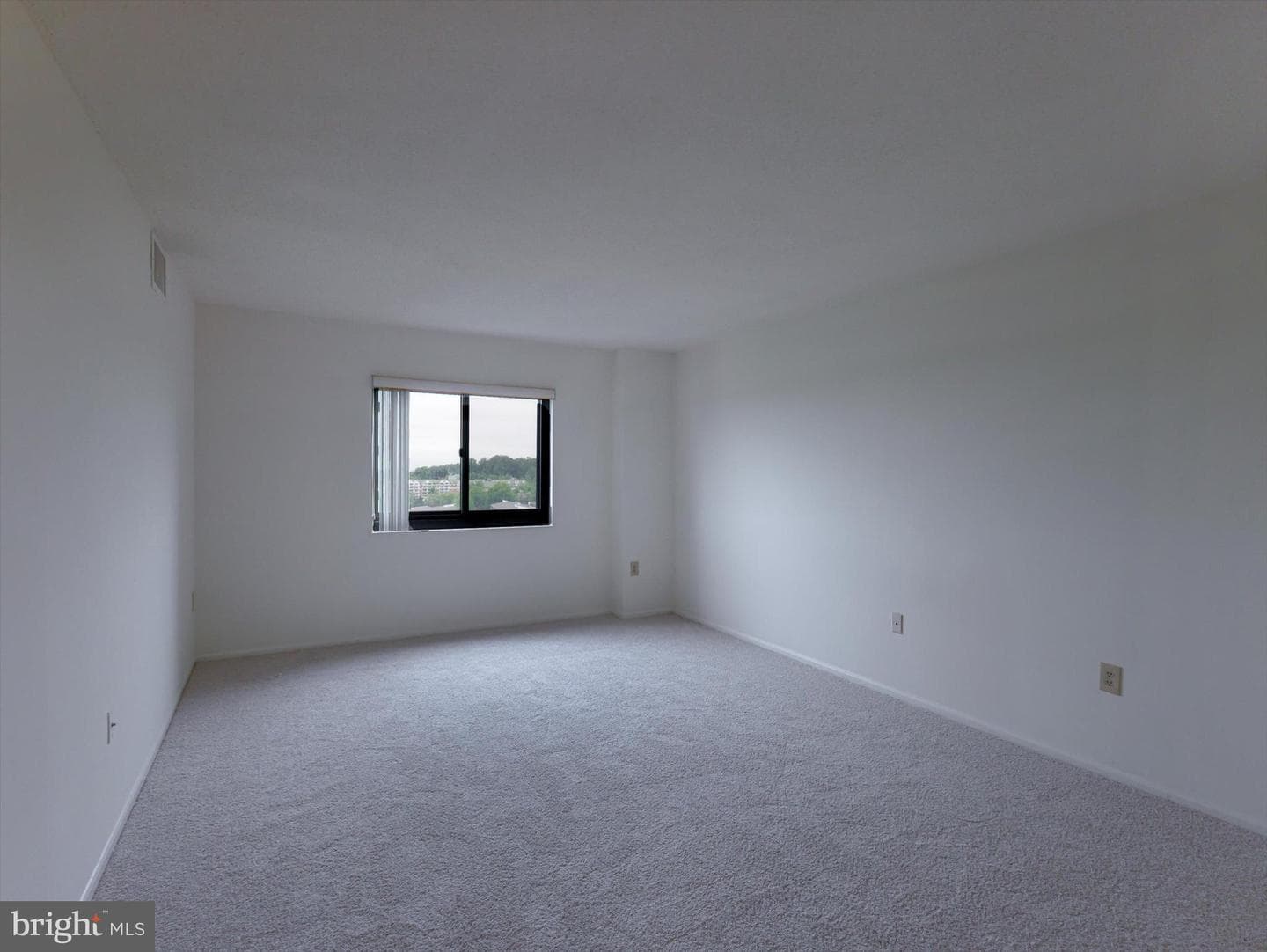 15115 Interlachen Drive #3-1012 photo 29