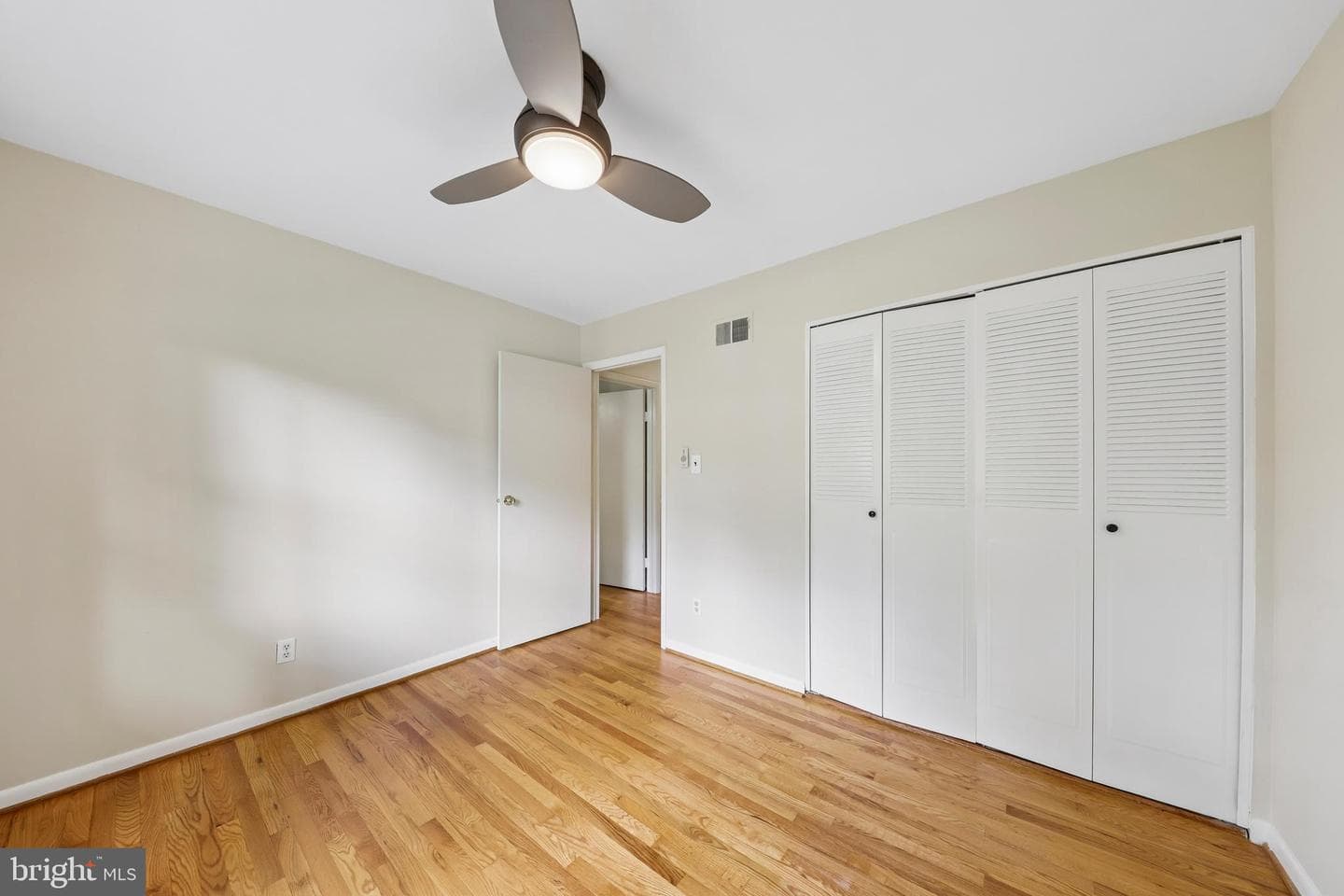 3512 Woodbine Street photo 52