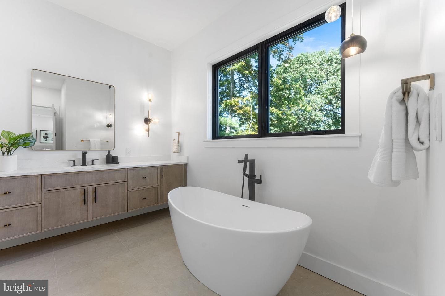6411 Crane Terrace photo 32