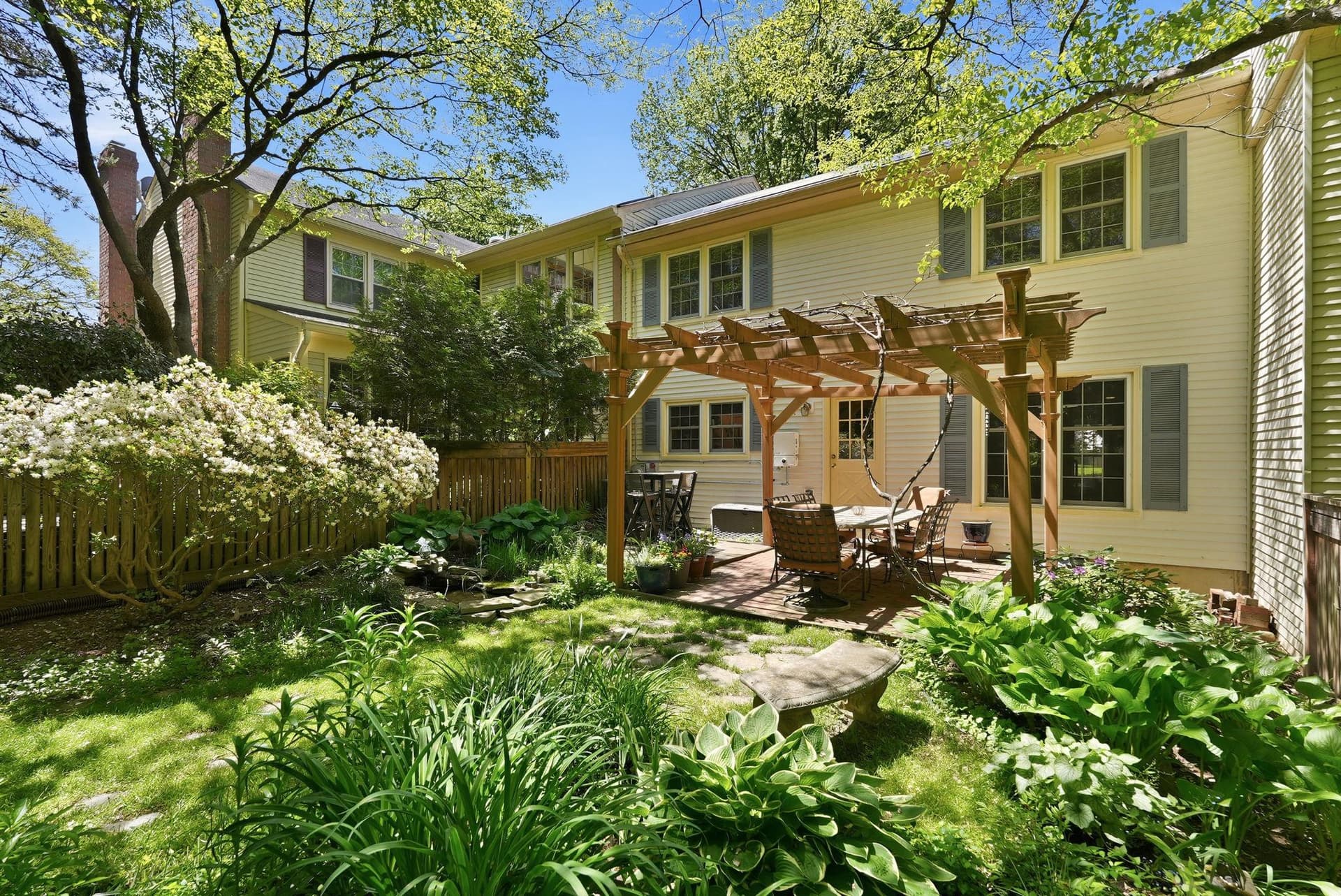 20129 Waringwood Way photo 34