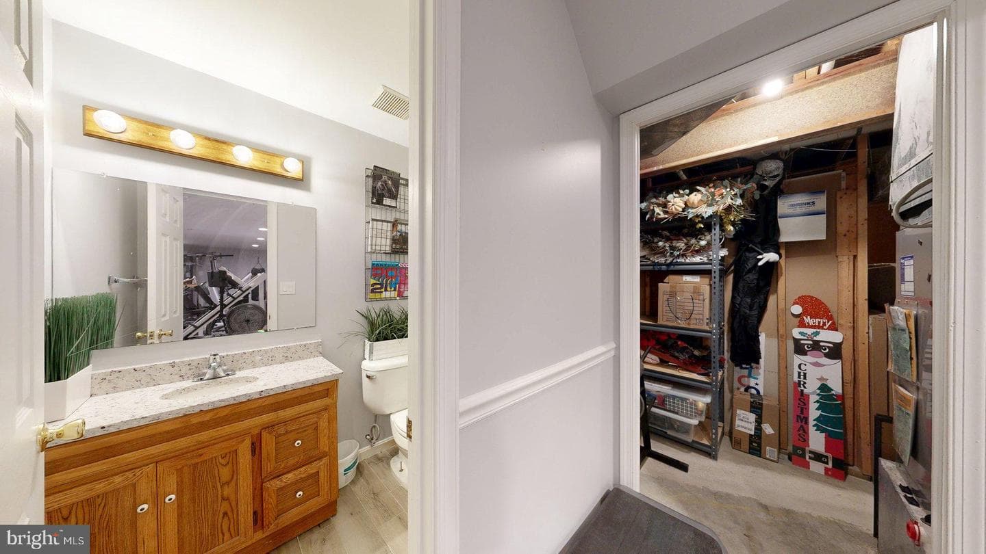 11901 Rustic Farm Court photo 41