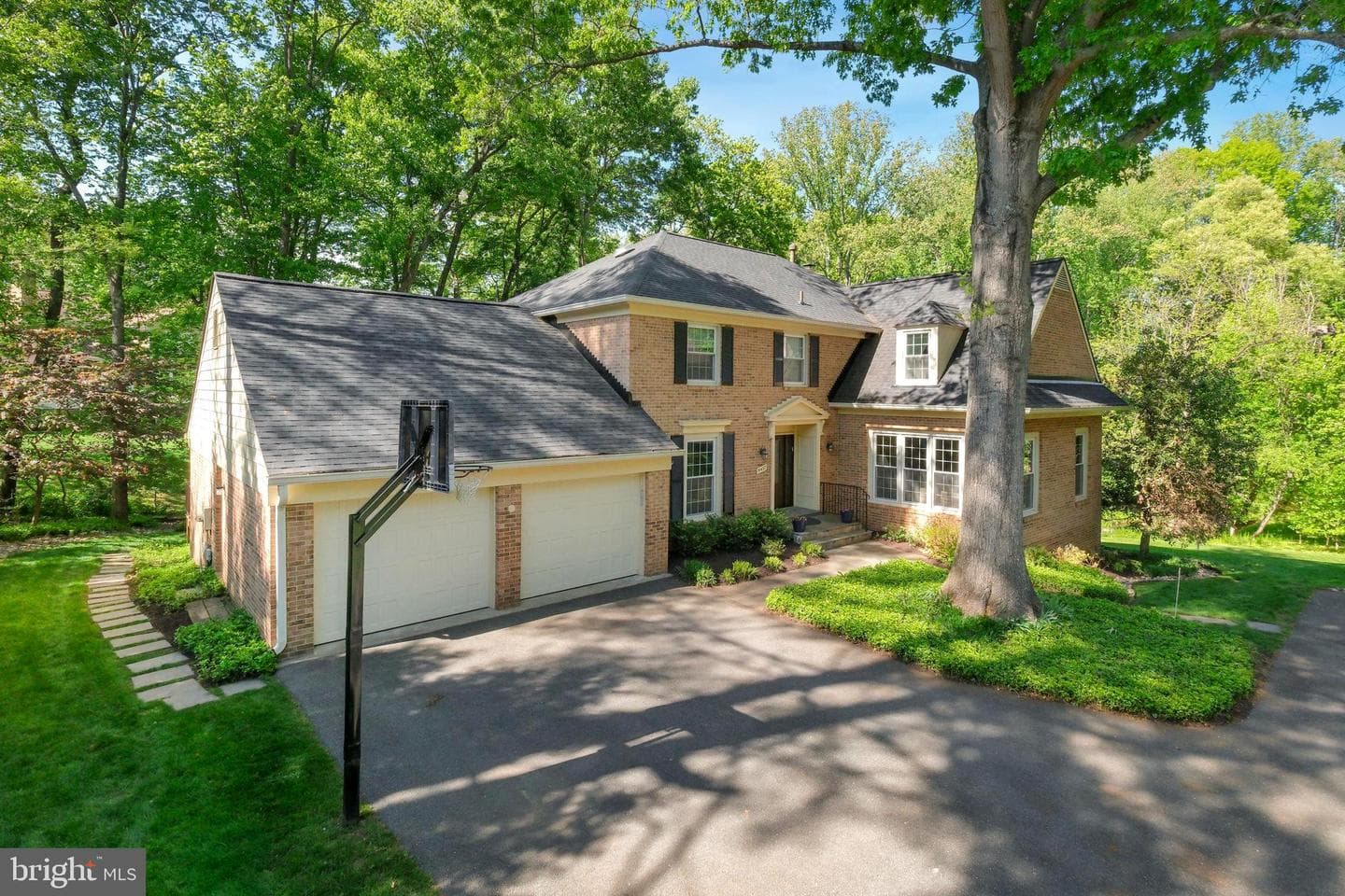 9437 Reach Road photo 1