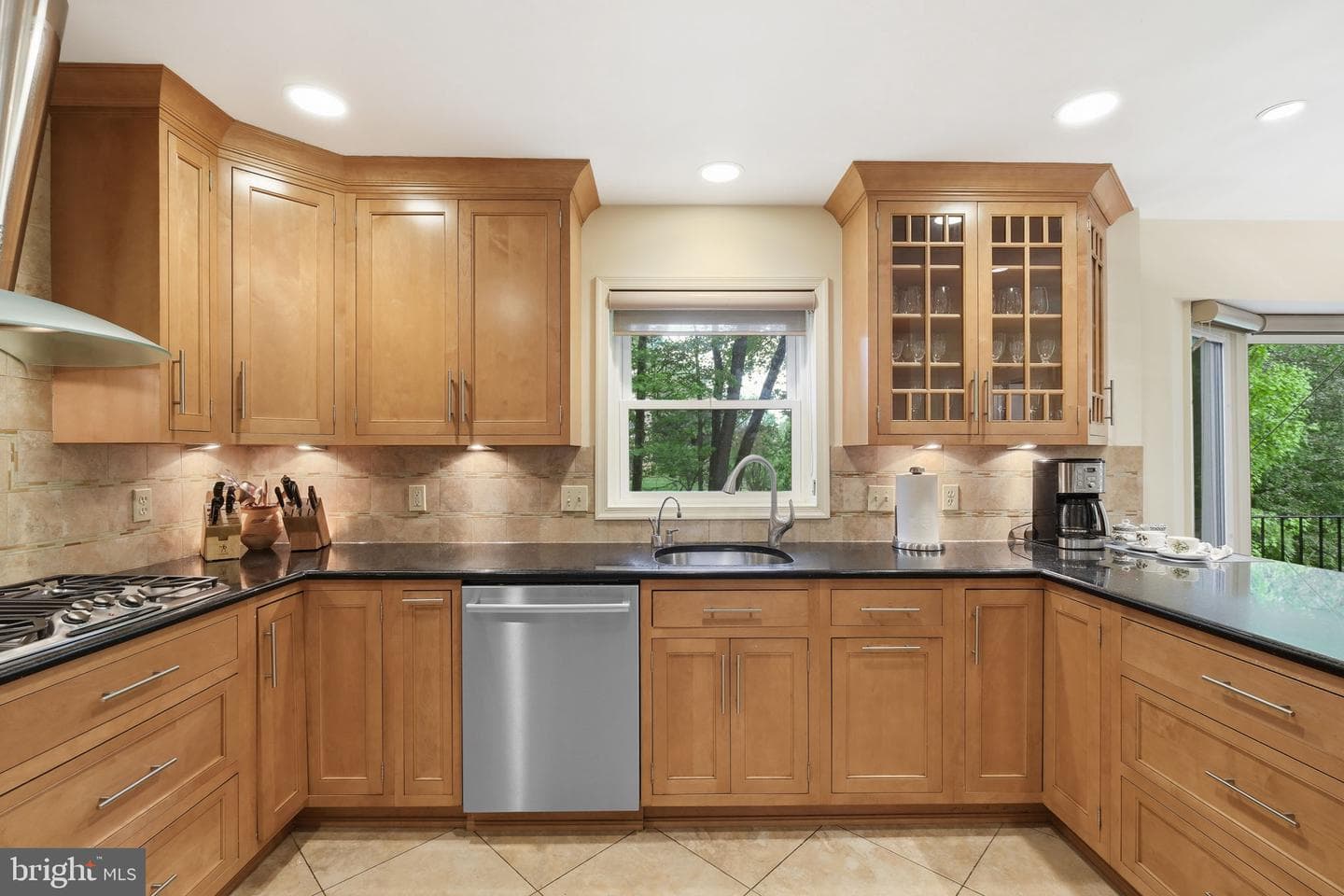 9437 Reach Road photo 11