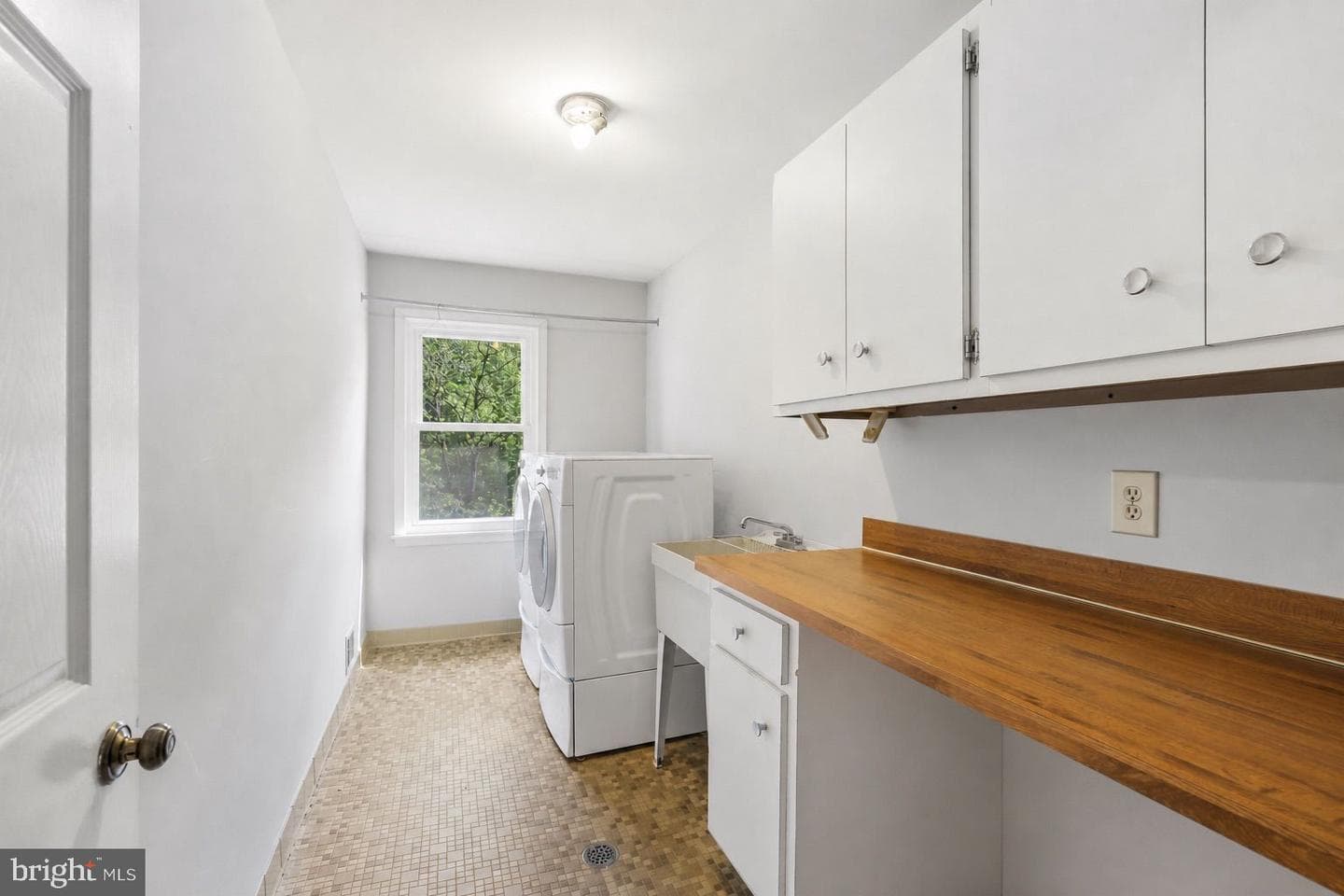 9437 Reach Road photo 40