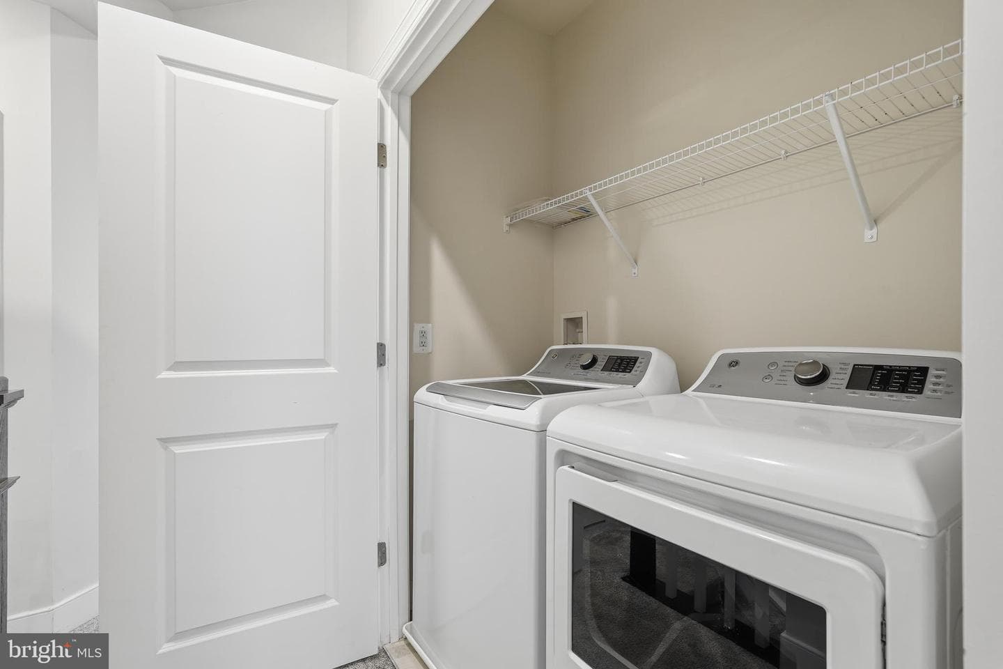 8163 Tompkins Street photo 11