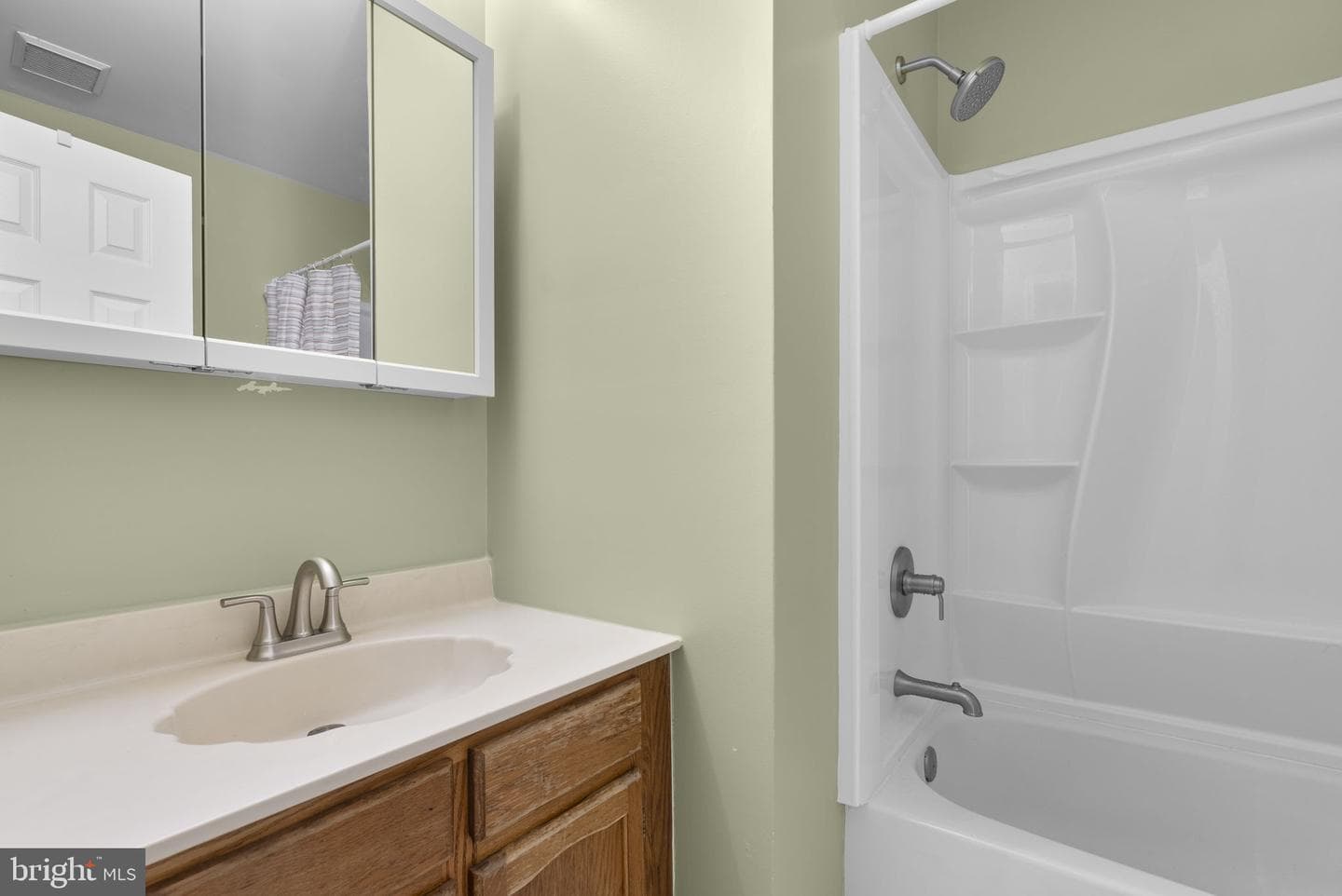 104 Kestrel Court photo 20