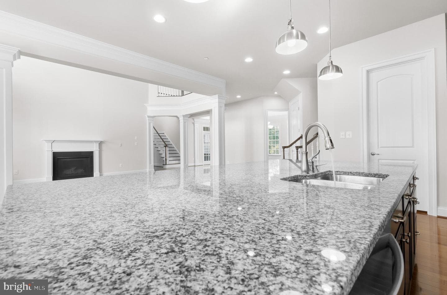11524 Dogwood Hills Drive photo 5
