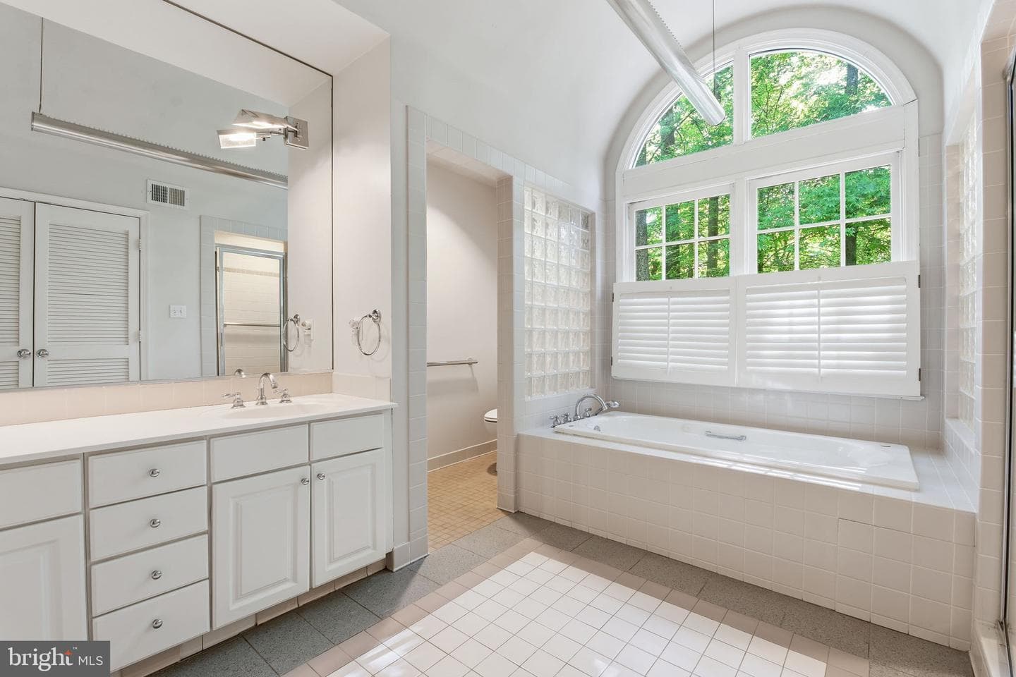 7305 Masters Drive photo 16