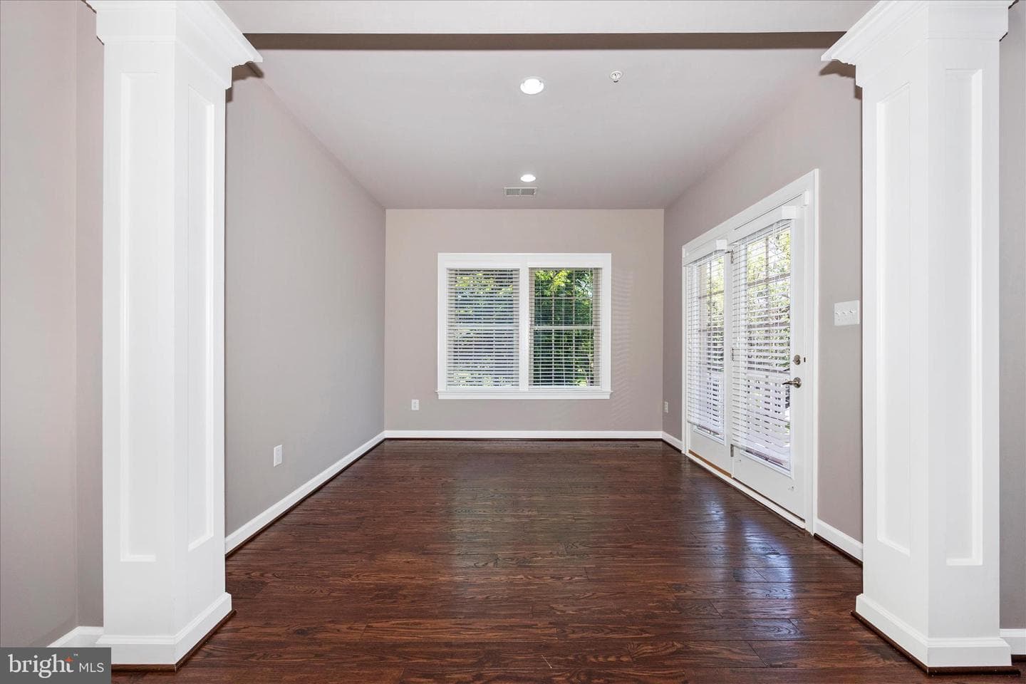 100 Castle Oak Court photo 30