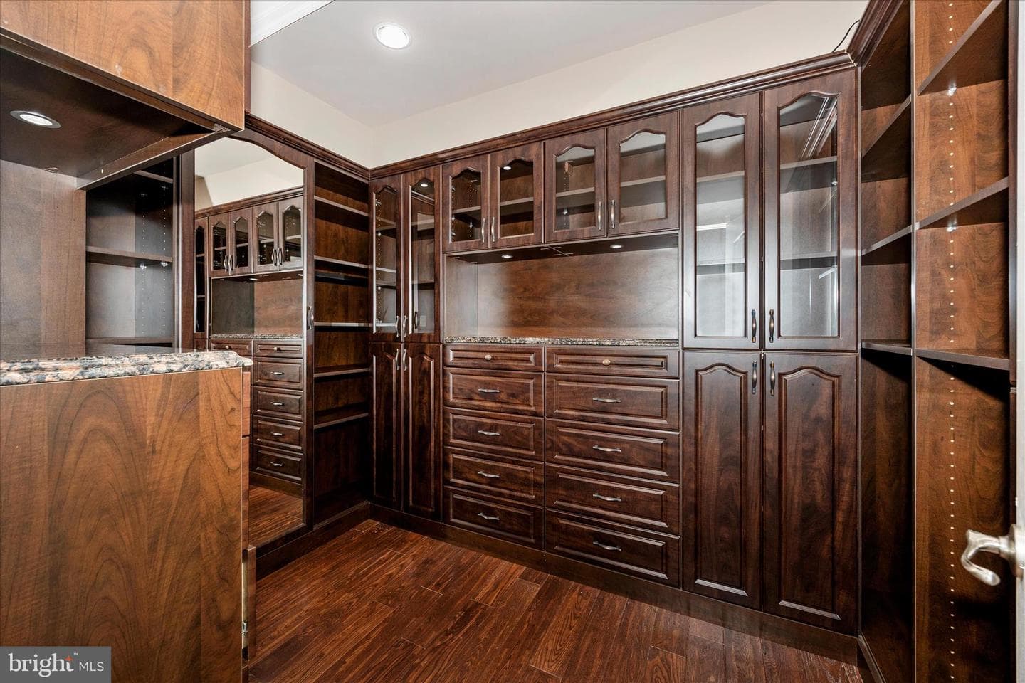 100 Castle Oak Court photo 34