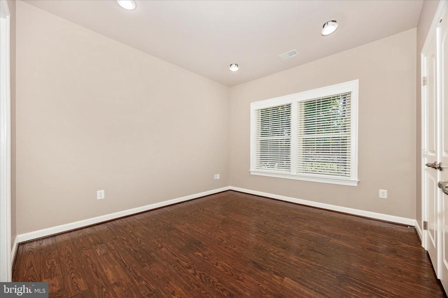 100 Castle Oak Court photo 43