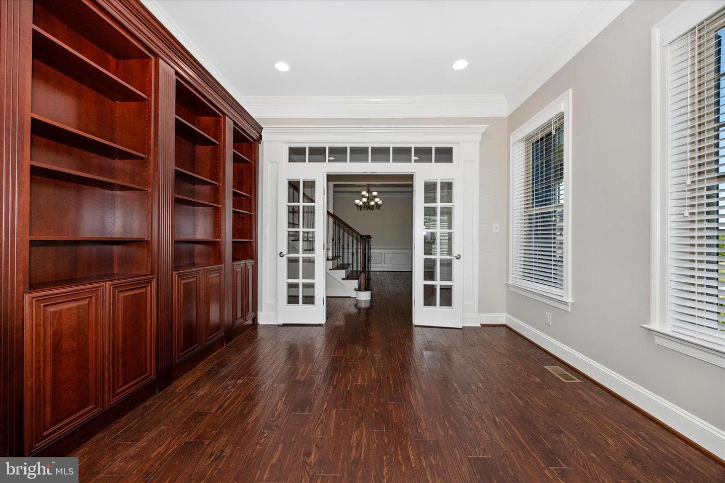 100 Castle Oak Court photo 6