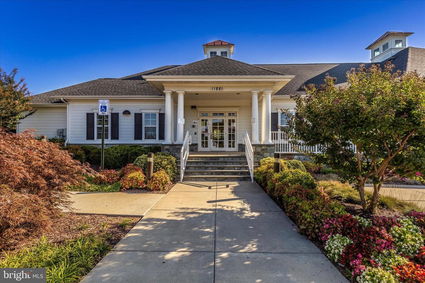 100 Castle Oak Court photo 66